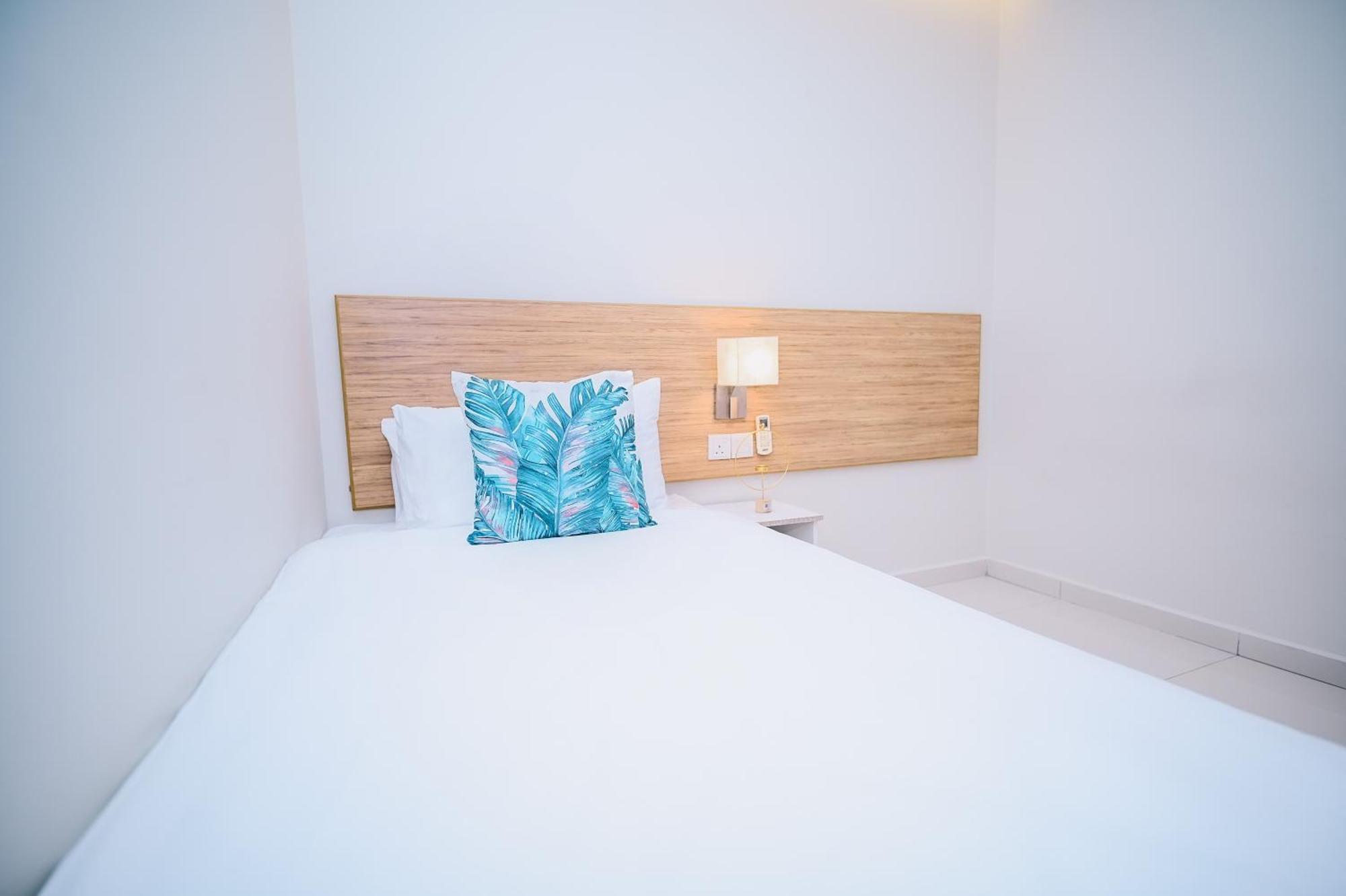 Swing & Pillows - Kelana Jaya Selangor 八打灵再也 外观 照片